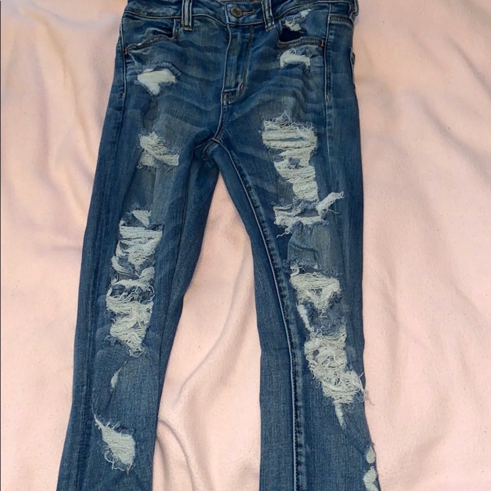 American Eagle ripped skinny jeans